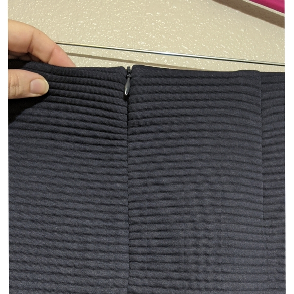 Boden blue textured pencil skirt - Picture 5 of 5